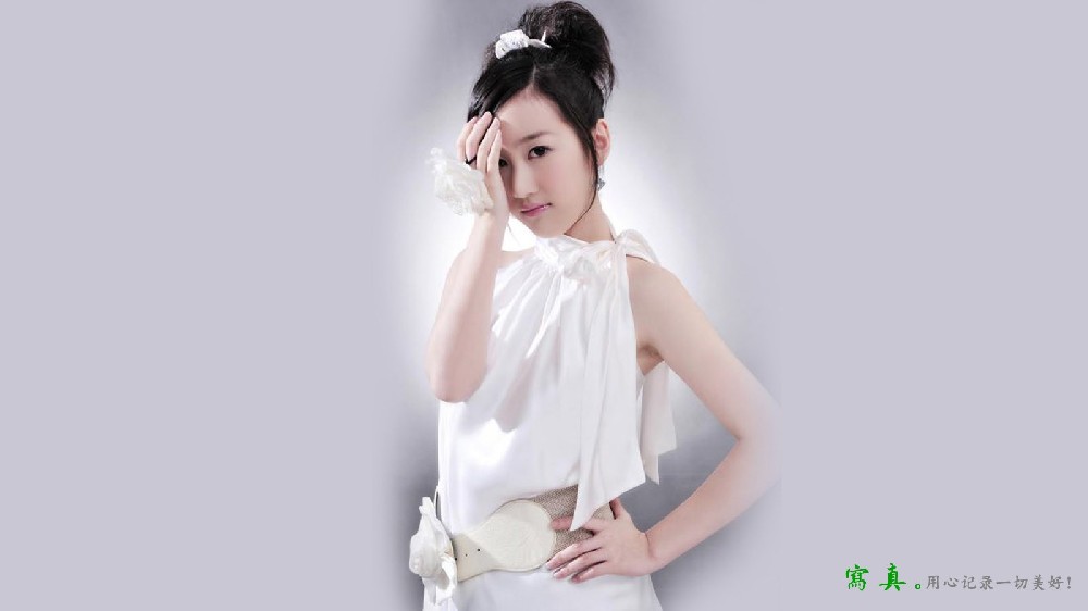 刘美含电脑桌面壁纸