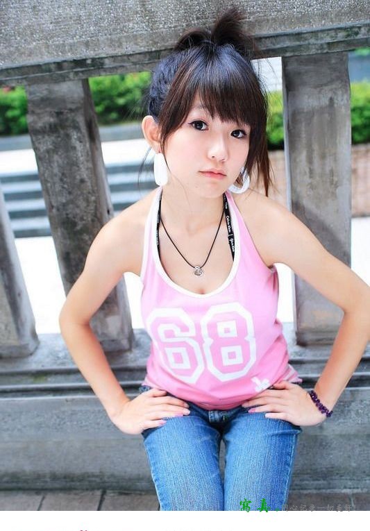90后小美女郭书瑶可爱写真