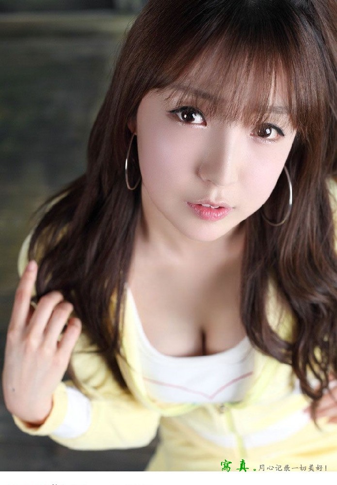 性感模特金贤真纯美写真