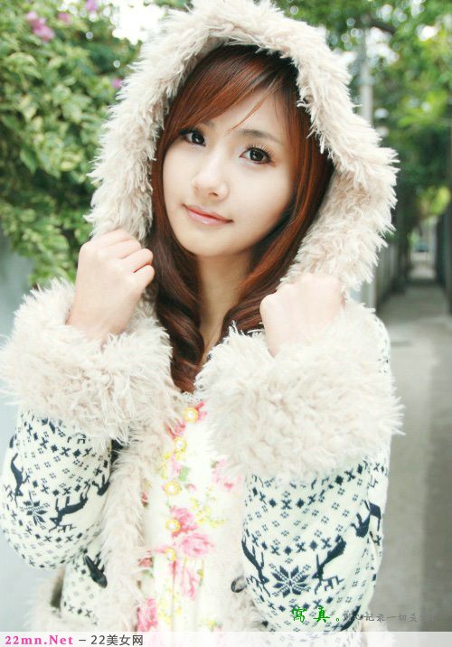 清纯美女校花迷人写真6