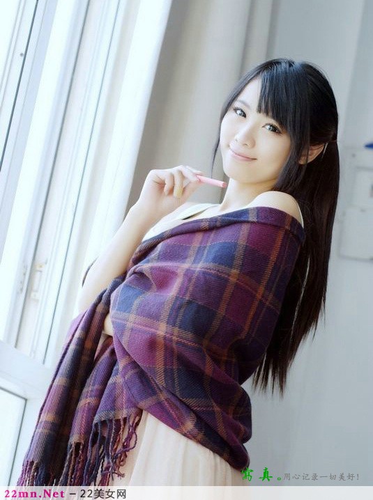 清纯小美女清新写真秀美胸10