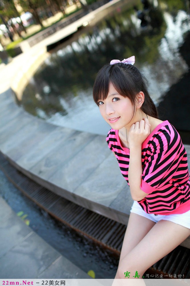 台湾清纯美女校花小敬高清写真图片21