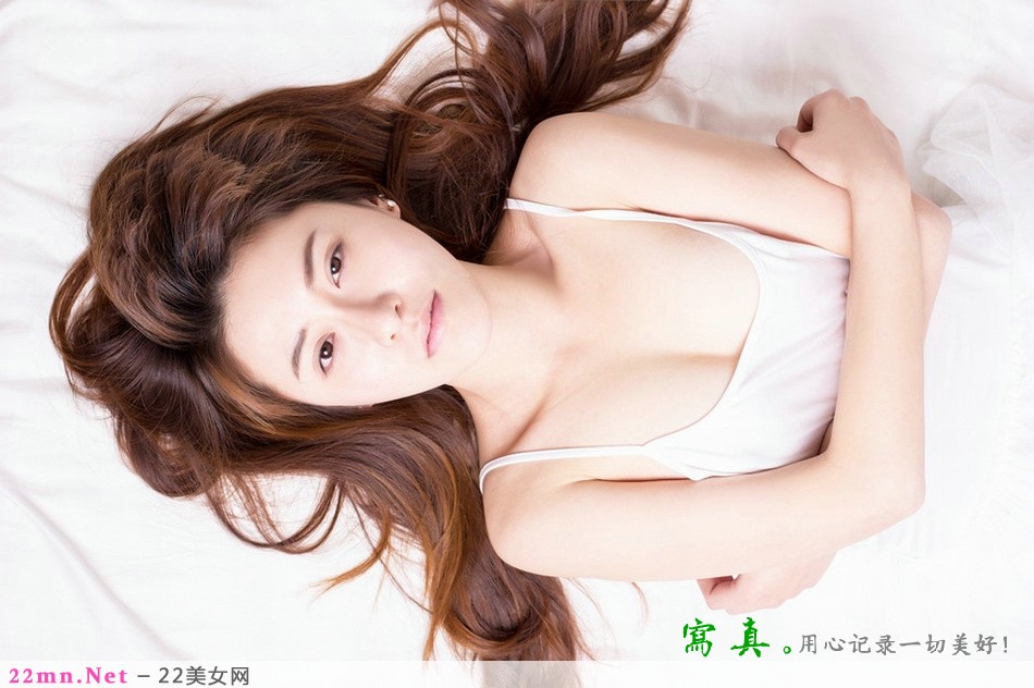 清纯小美女迷人清新写真图片