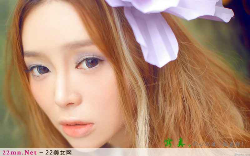 清纯美女裴紫绮森林梦幻写真图片8