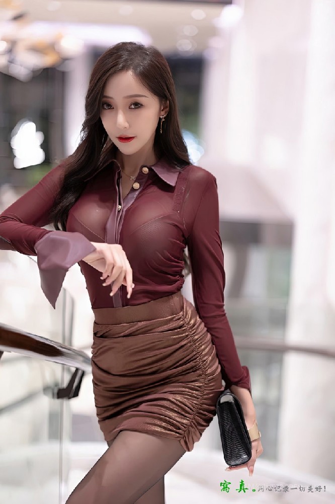 美女模特王馨瑶